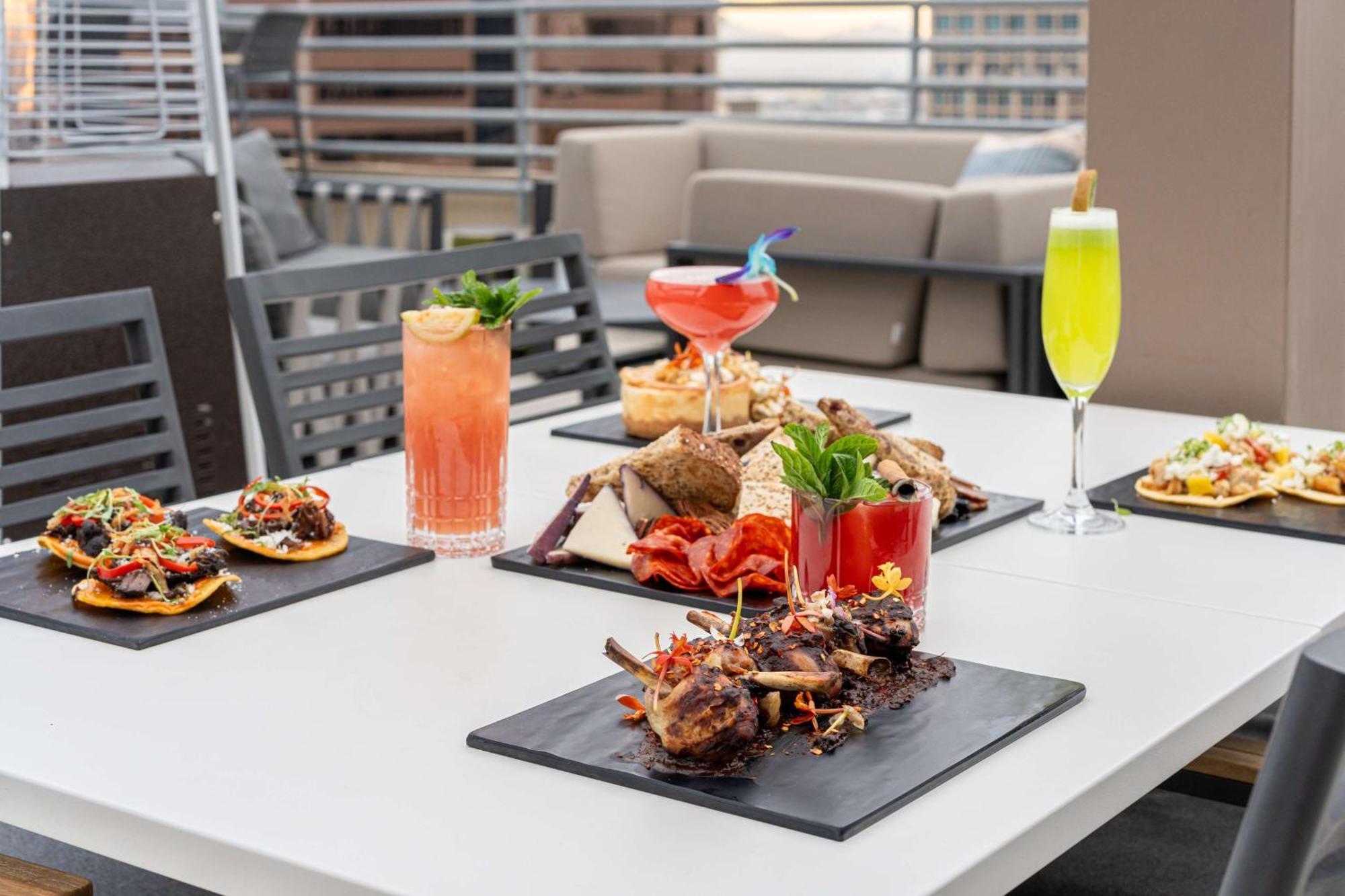 Hilton Garden Inn Phoenix Downtown Dış mekan fotoğraf